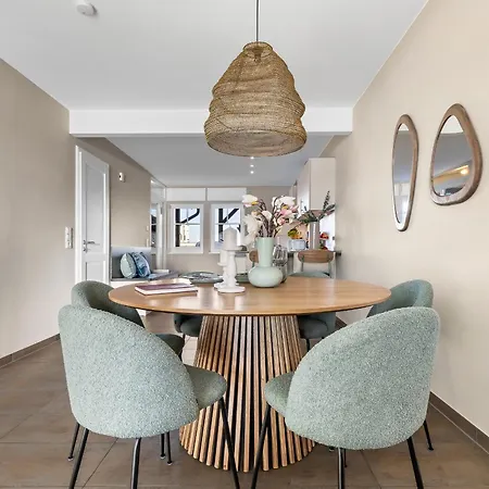 Dockside - Ostseeurlaub Am Yachthafen