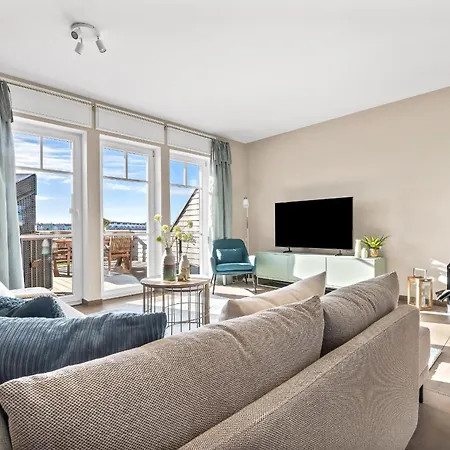 Dockside - Ostseeurlaub Am Yachthafen *