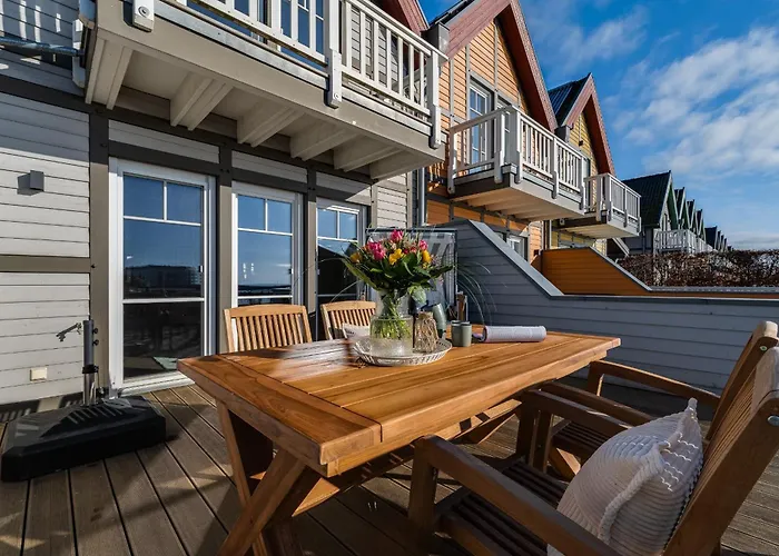 Dockside - Ostseeurlaub Am Yachthafen