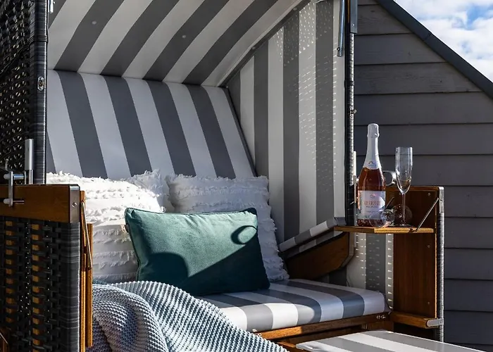 Dockside - Ostseeurlaub Am Yachthafen Vakantiehuis Olpenitz