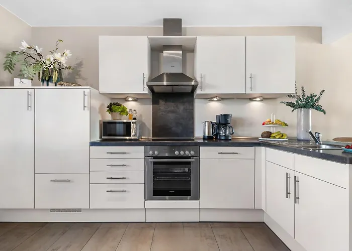 Dockside - Ostseeurlaub Am Yachthafen