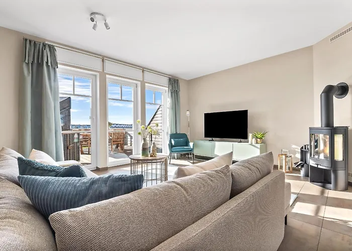 Dockside - Ostseeurlaub Am Yachthafen *